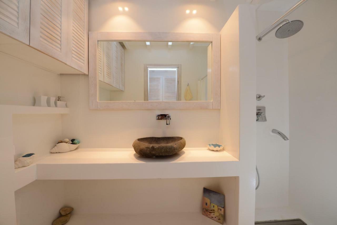 Luxury White Maisonette Kalafatis Exteriér fotografie